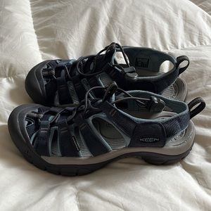 Keen Newport sandals